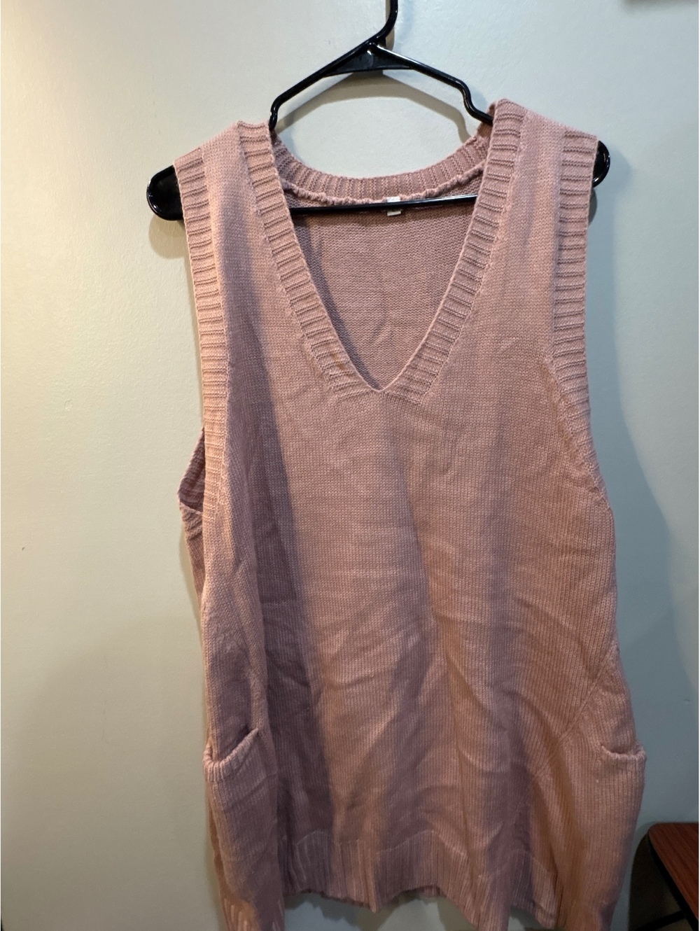 Pink sleeveless sweater vest